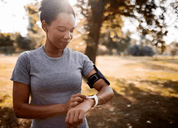 Les Smartwatches afrique 360x260