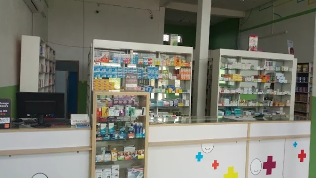 pharmacie Yassa….